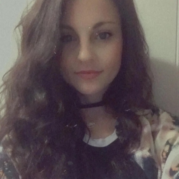 Meet your Posher, Chrystian - Picture 1 of 1